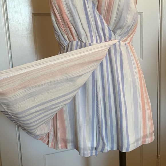 Style Rack Striped Romper size small - Picture 8 of 8